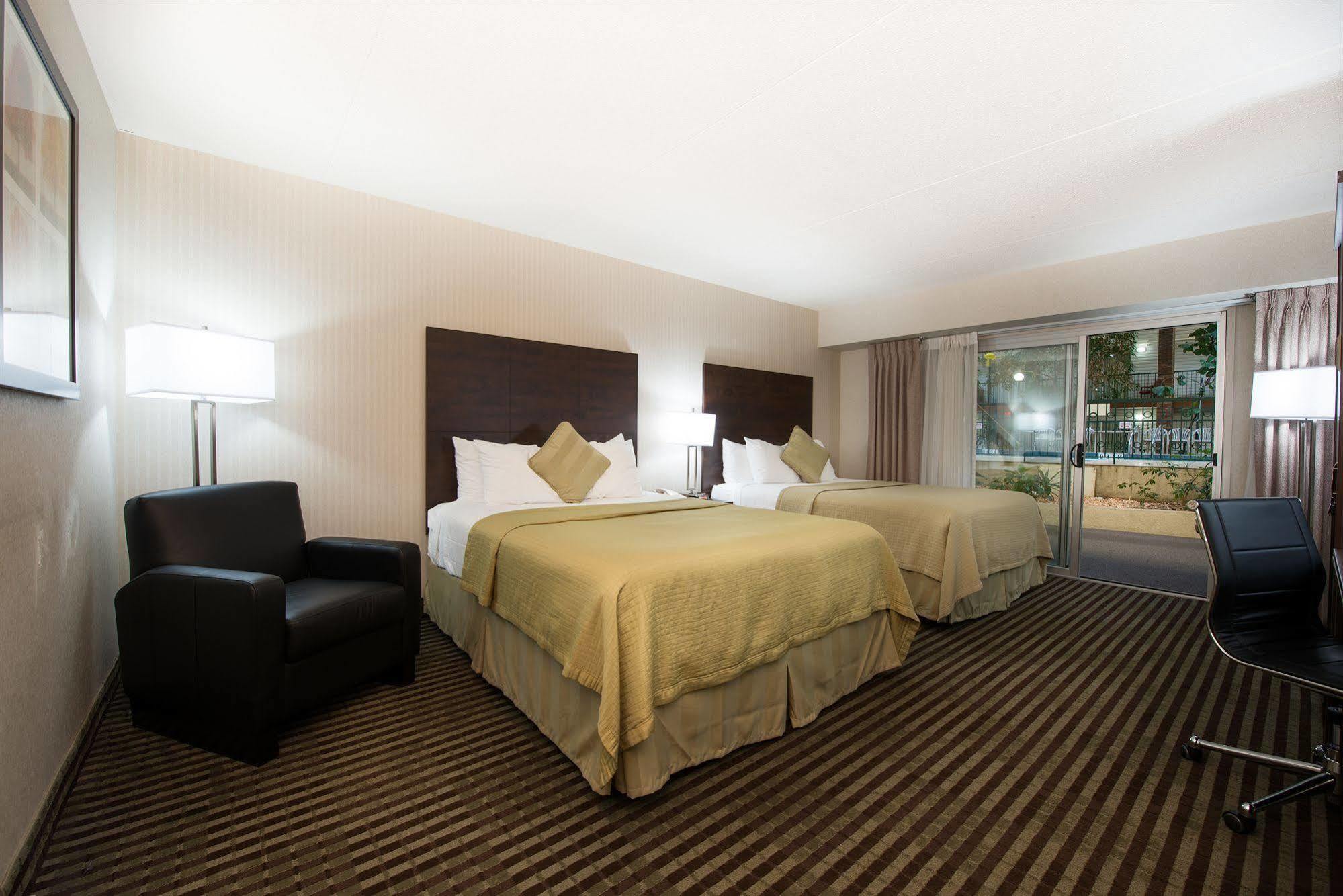 Victoria Hotel&convention Centre